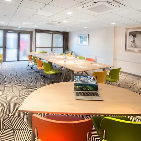 Ibis Styles Aeroport קלרמונט-פרנד