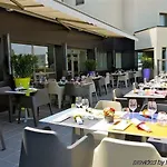 Ibis Styles Aeroport Hotell 3*