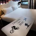 Ibis Styles Aeroport Hotell