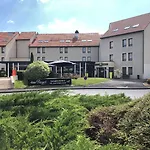 Ibis Styles Aeroport Отель