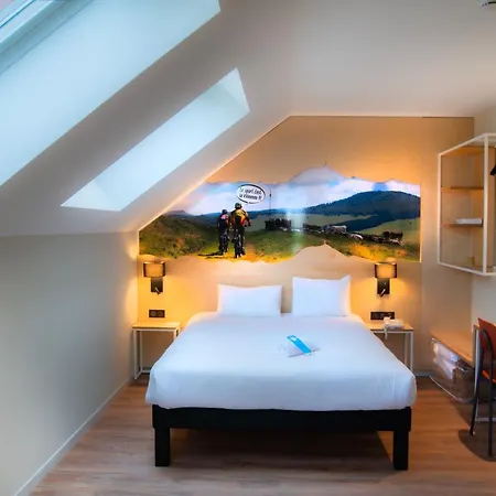 Отель Ibis Styles Aeroport 3*