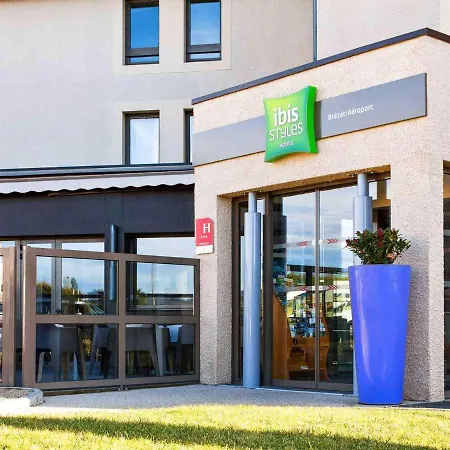 Hotel Ibis Styles Aéroport