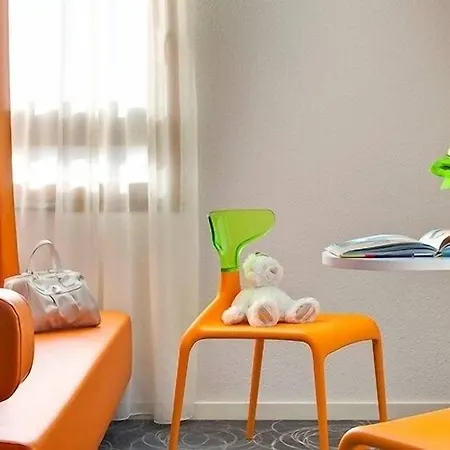 Ibis Styles Aéroport Clermont-Ferrand