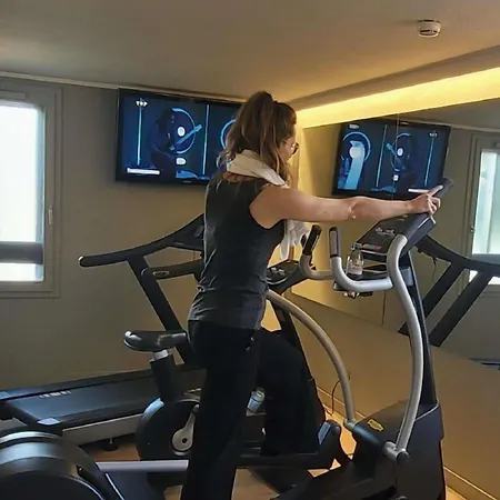 Ibis Styles Aeroport Clermont-Ferrand