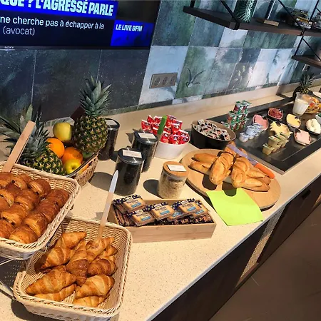 Ibis Styles Aeroport Hotell