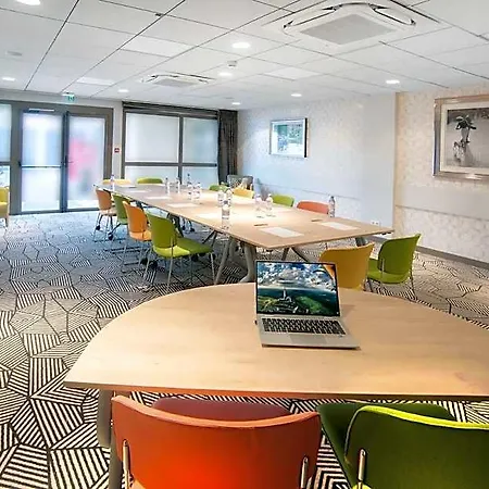 Ibis Styles Aeroport 3*
