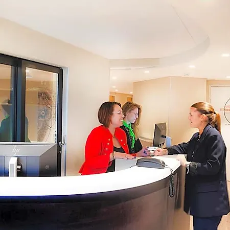 Ibis Styles Aeroport 3* Clermont-Ferrand