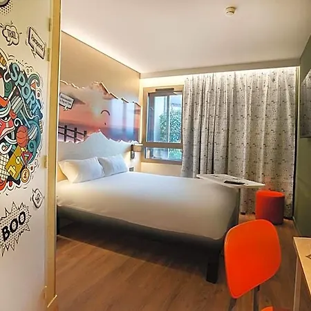 Ibis Styles Aeroport Hotel 3*