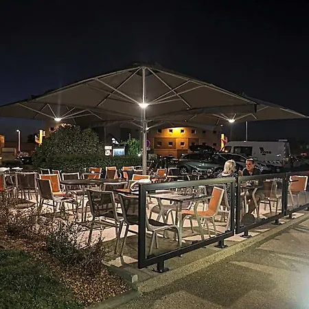 Ibis Styles Aeroport 3* Clermont-Ferrand