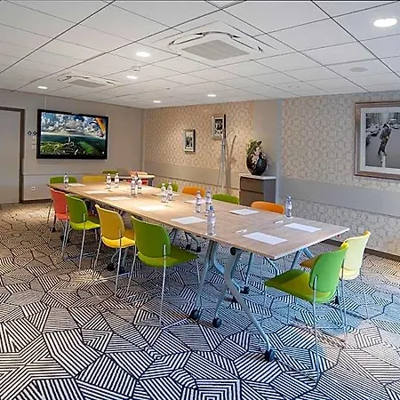Ibis Styles Aeroport Hotel 3*