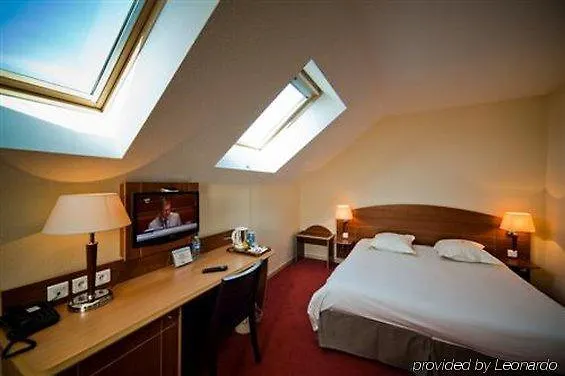 Ibis Styles Aeroport 3* Клермон-Ферран