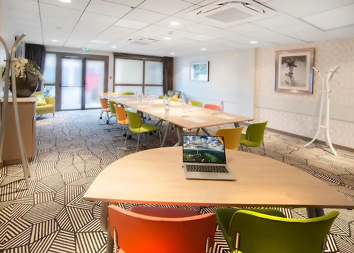 Ibis Styles Aeroport Clermont-Ferrand