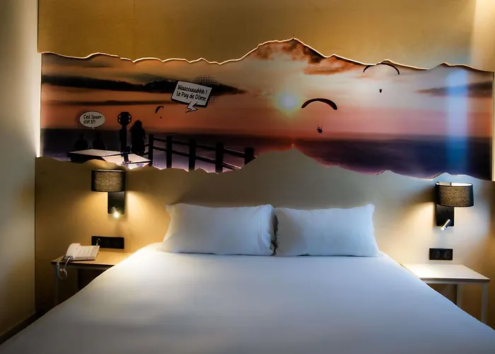 Отель Ibis Styles Aeroport 3*