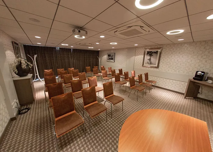 Hotell Ibis Styles Aeroport Clermont-Ferrand